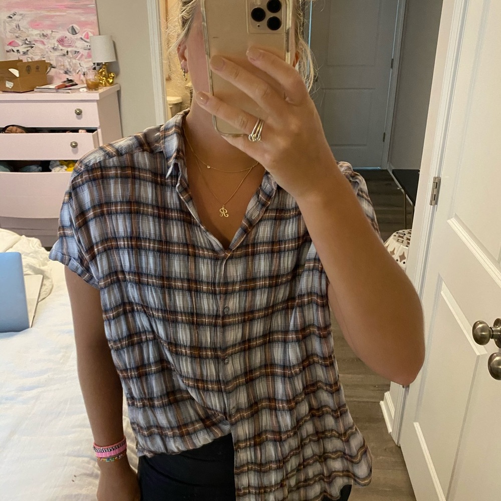 Xirena plaid button down